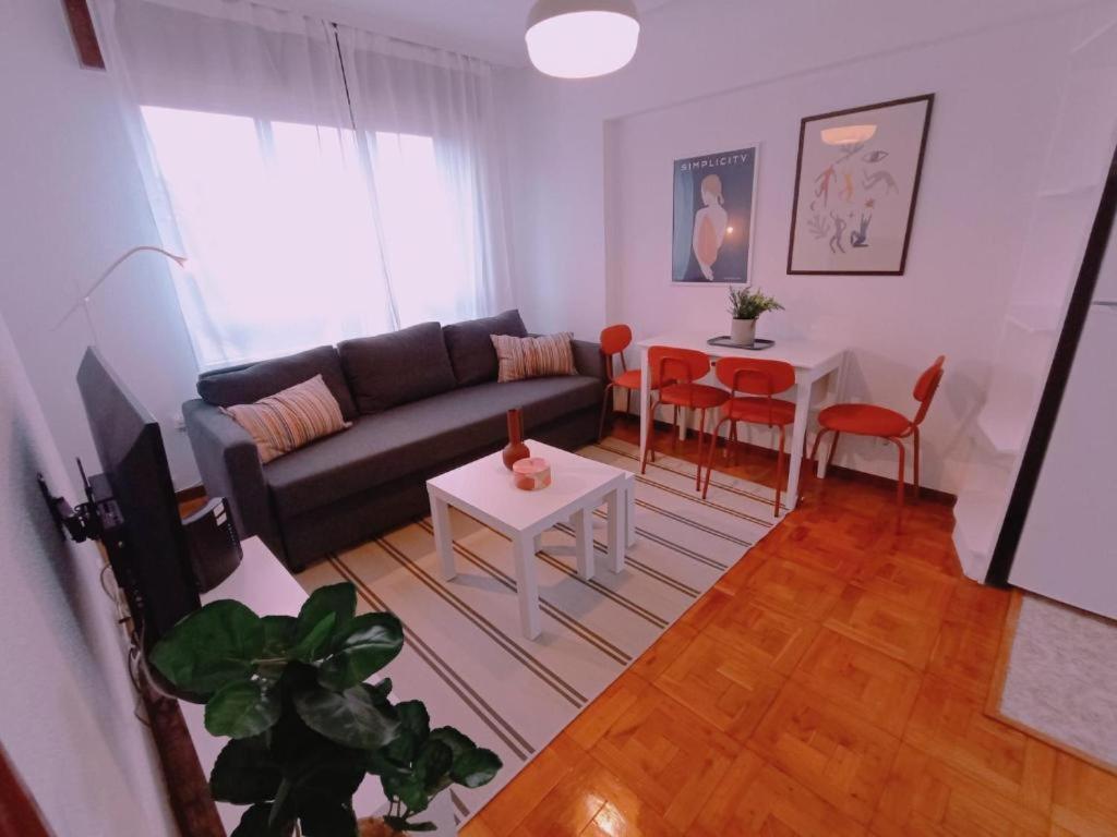 Apartamento Maura 2 Dormitorios Oviedo Exteriör bild