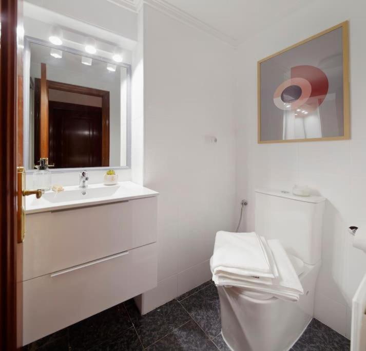 Apartamento Maura 2 Dormitorios Oviedo Exteriör bild