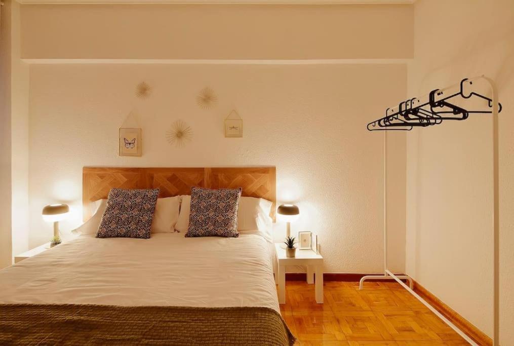 Apartamento Maura 2 Dormitorios Oviedo Exteriör bild