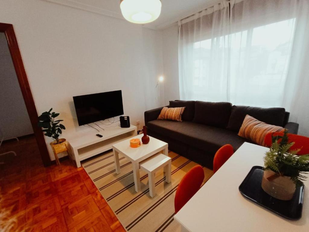 Apartamento Maura 2 Dormitorios Oviedo Exteriör bild