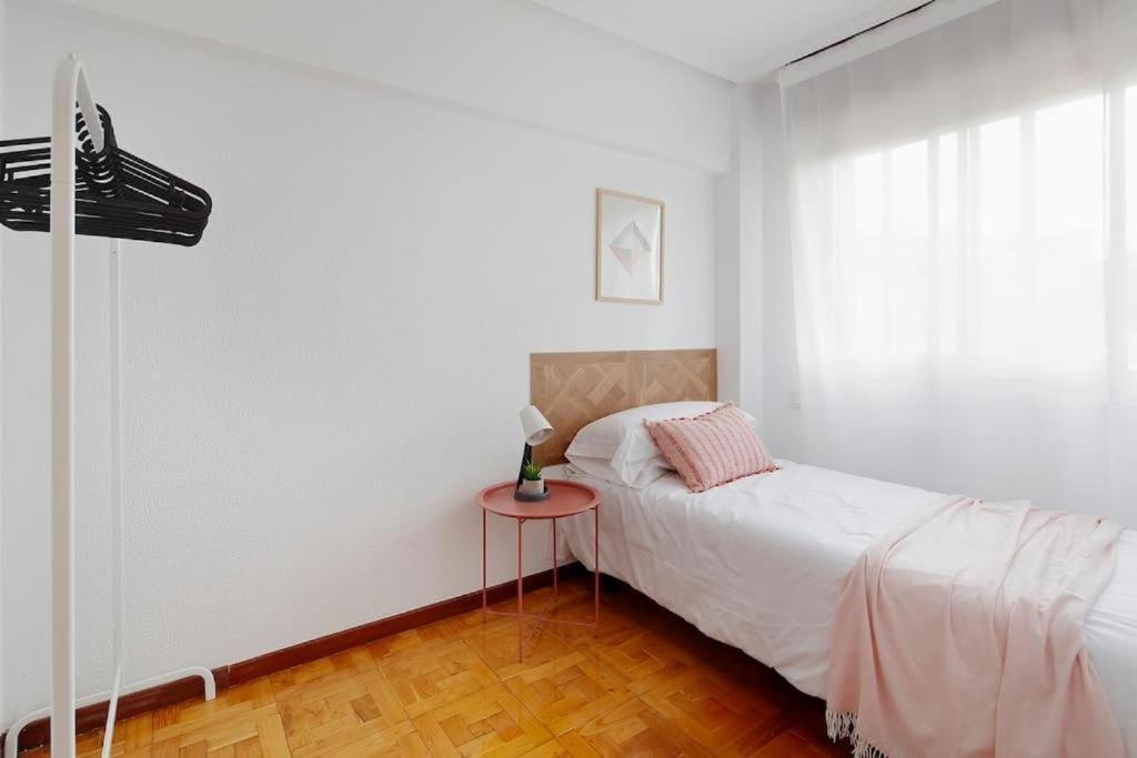 Apartamento Maura 2 Dormitorios Oviedo Exteriör bild